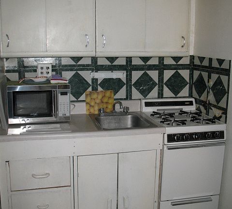 4th image of 336 E 82nd St APT 4B
