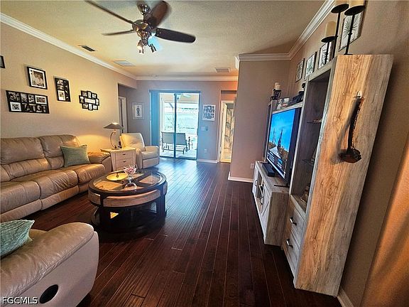 4th image of 9372 Via Murano Ct