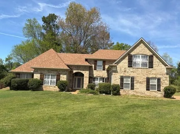 14092 Strafford Ln, Olive Branch, MS 38654