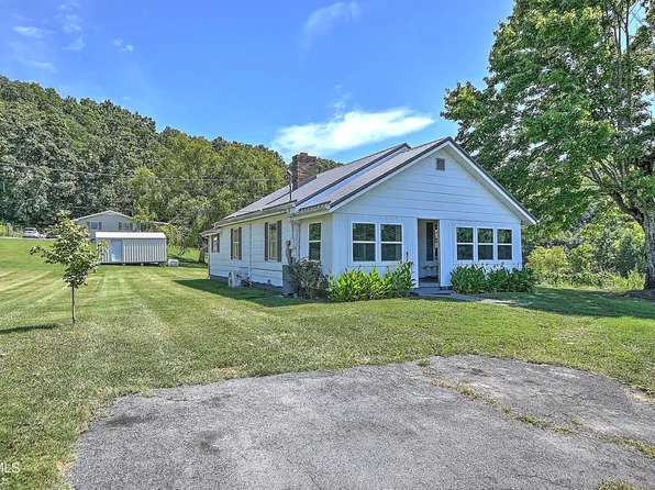 152 Cagle Rd, Bluff City, TN 37618