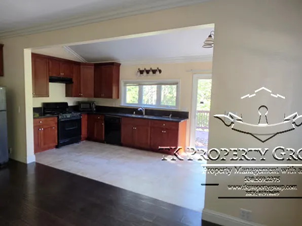 325 1/2 E Main St, Grass Valley, CA 95945