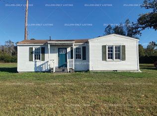 7438 Hickory Rd, South Chesterfield, VA 23803