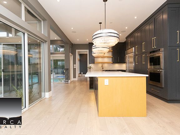 3rd image of 2565 Westhill Way