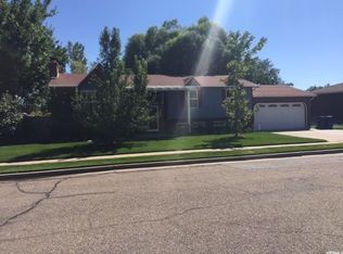 845 E Cassie Dr, South Ogden, UT 84405