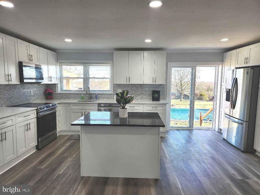 4815 Neshaminy Blvd, Bensalem, PA 19020 Zillow