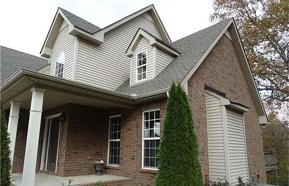 2nd image of 6010 Woodview Ct