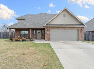 4290 Sussex Cv, Springdale, AR 72762