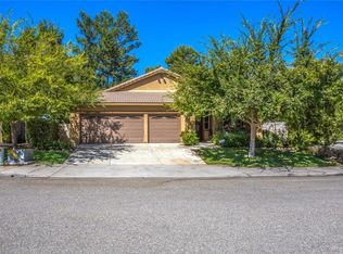29103 Lake View Ln, Highland, CA 92346