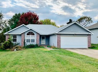4976 E Farm Road 136, Springfield, MO 65809