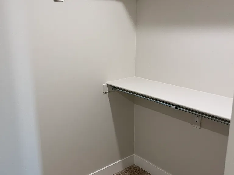4672 S Alder Dr — Photo 18