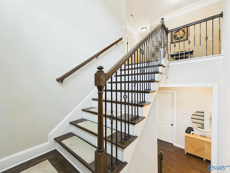 148 Kelso Blvd — Photo 12