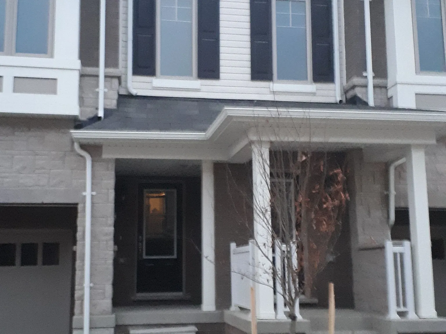 4 bed, $2,999 — Photo 1
