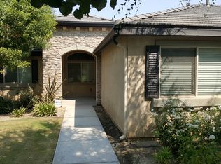 9610 Meadow Falls Dr, Bakersfield, CA