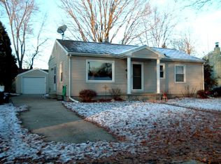 1722 Holly Way, Lansing, MI 48910