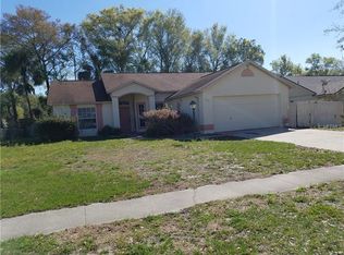 430 Berwick Cir, Deland, FL 32724