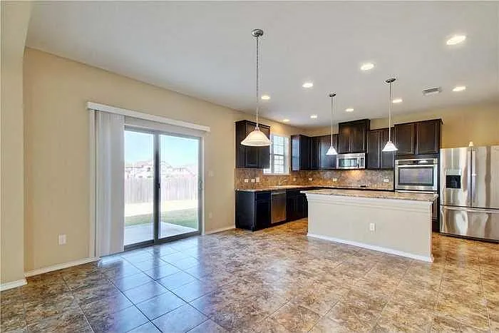 Kitchen - 18600 Pencil Cactus Dr