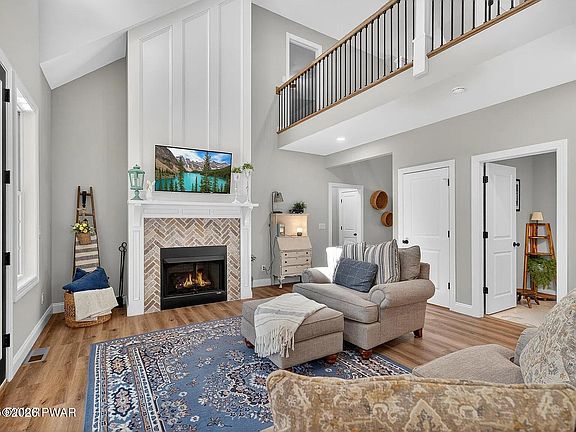 5th image of 103 Mimuss Ln