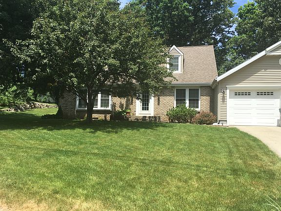 2nd image of 523 Circlewood Dr N