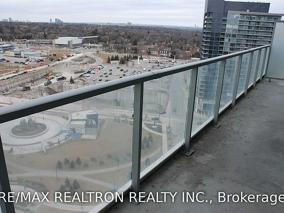 5th image of 115 McMahon Dr #1802