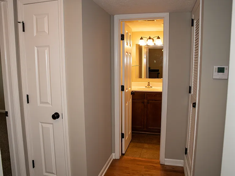 Hanscom Court — Photo 14