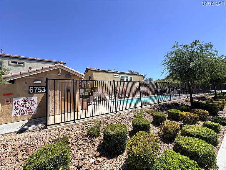 8910 Bucco Reef Ave — Photo 56