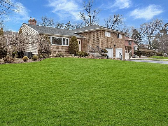 2nd image of 85 Hamilton Dr