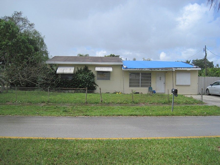 1st image of 1621 SW 63rd Ter