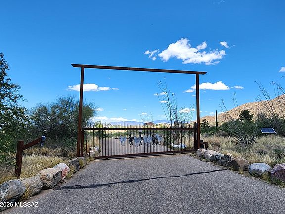 2nd image of 11101 E Camino Aurelia