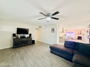 1555 W NARANJA Avenue, Mesa, AZ 85202