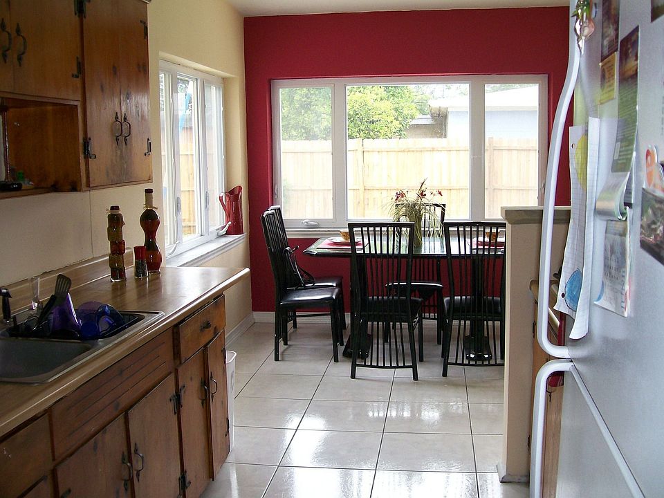 1st image of 6606 Yucatan Dr