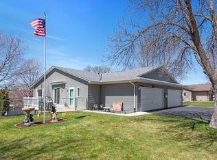 8959 Forestview Ln N, Maple Grove, MN 55369