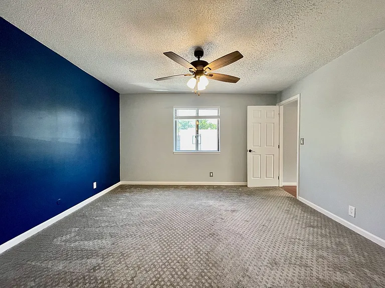 4147 Roanoke Rd #17 — Photo 10