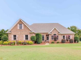 128 Lake Park South Dr, Griffin, GA 30224