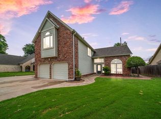 8525 E 77th St, Tulsa, OK 74133