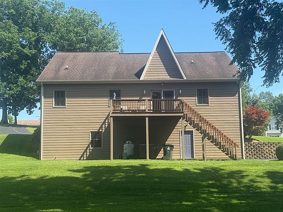2nd image of 165 Esor Cir
