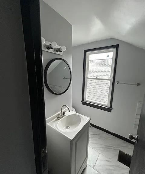 2963 Philip St — Photo 10