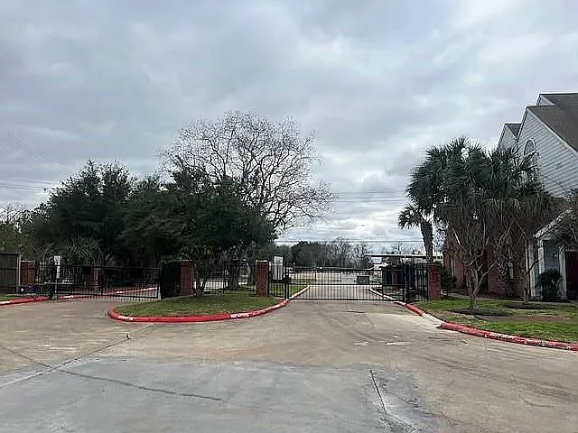 14550 Fonmeadow Dr #1101