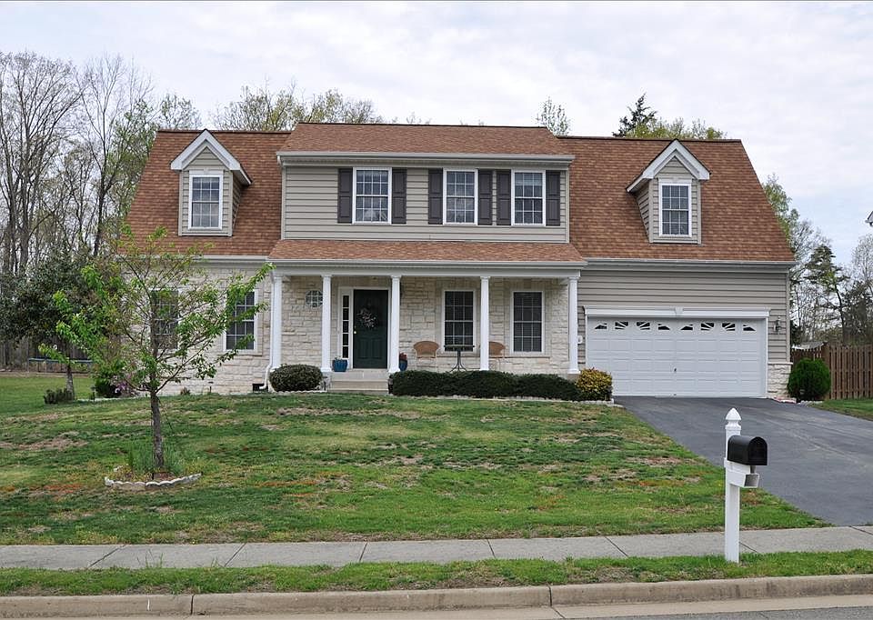 1st image of 9806 Crimson Oaks Way