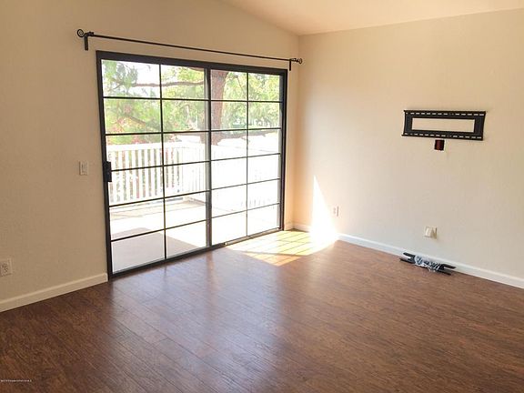 3rd image of 1744 Crystal Canyon Dr