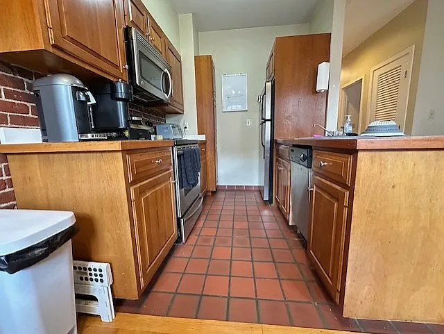 15 Sheafe St #7 — Photo 6