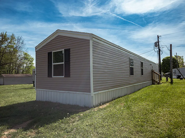 10270 Russellville Rd #60 — Photo 2