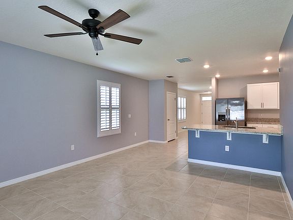 5th image of 349 Caryota Ct