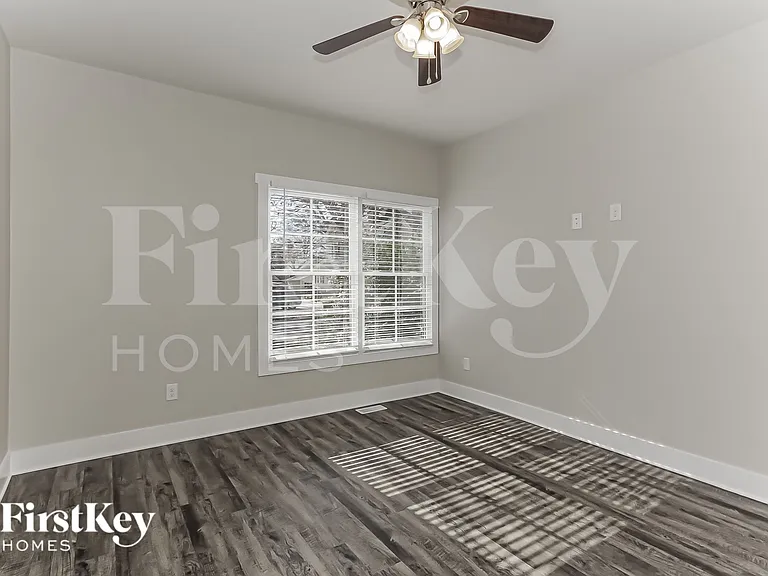 509 A E Talleyrand Ave — Photo 9