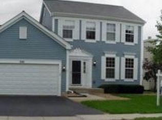 986 Cambridge Dr, Grayslake, IL 60030