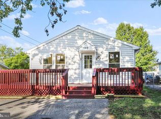 109 Fairview Dr, Hancock, MD 21750