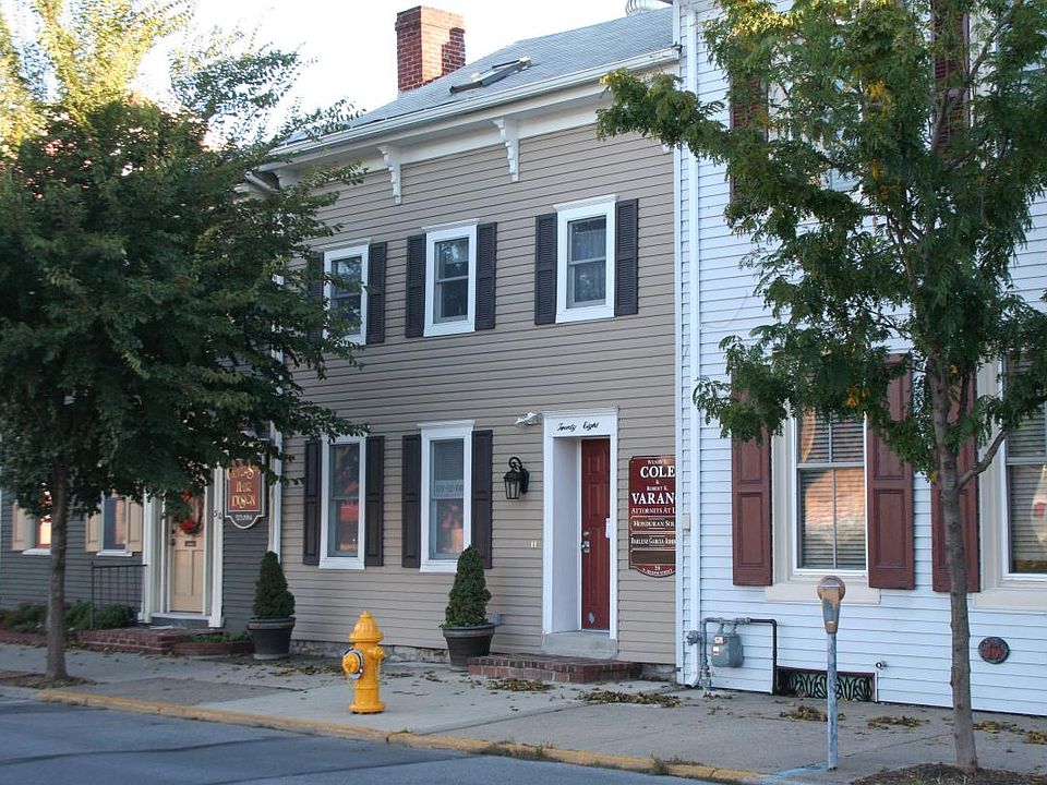Second Street entrance