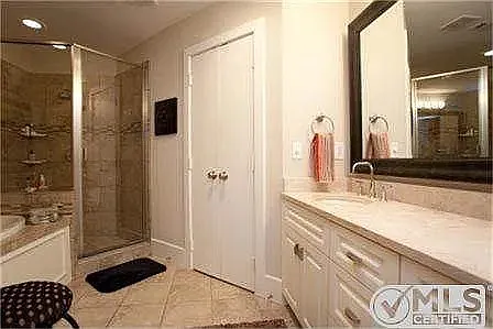 2606 Shelby Ave — Photo 5