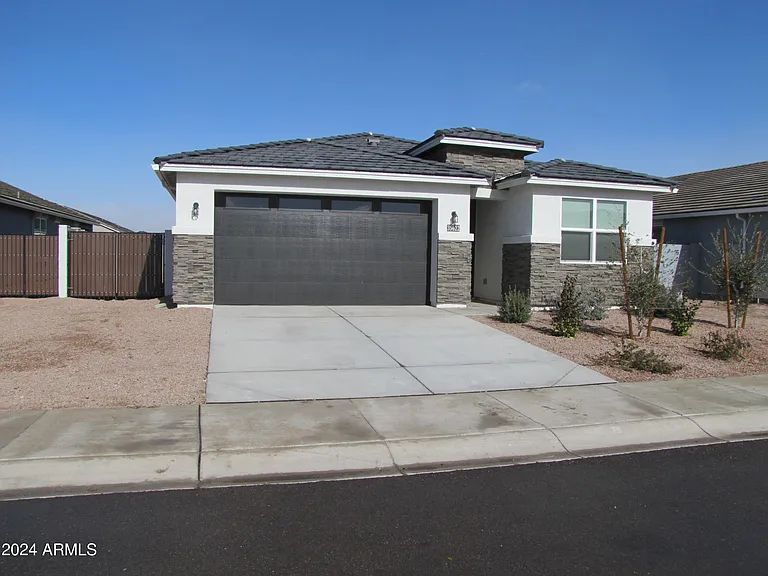 35622 W San Sisto Ave — Photo 1