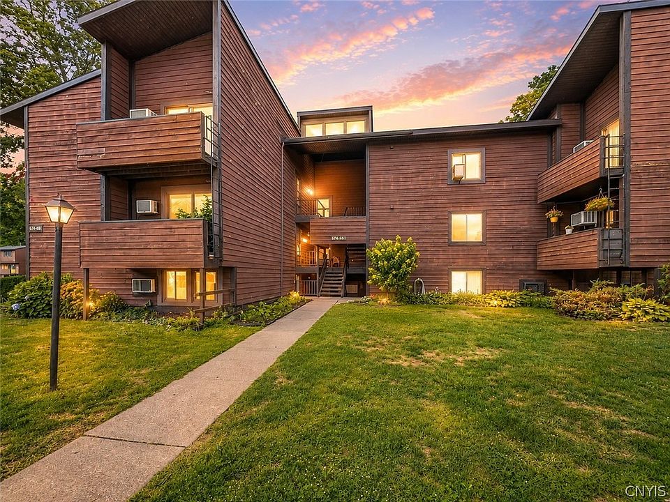 1st image of 679 Idlewood Blvd
