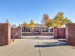 13387 Tierra Oaks Dr, Redding, CA 96003